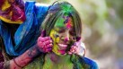 Here's a useful guide to safeguard your lungs while immersing yourself in the colours of Holi. (Shutterstock)